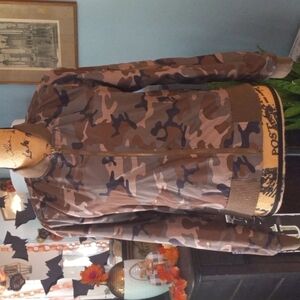 Love Tree Camo Green & Brown Multicolor Bomber Jacket